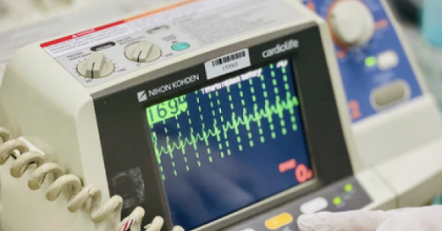 Kịch tính ca sốc điện 7 lần để cứu sống hai mẹ con ở Bệnh viện Từ Dũ