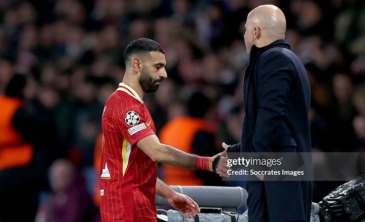 Liverpool thua sốc PSG: Arne Slot không phục, "Vua Ai Cập" Salah rơi nước mắt