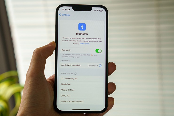 Users hope Apple will soon fix the problem with the latest iPhone.