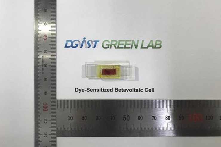 Kích thước nhỏ gọn mà pin&nbsp;hạt nhân Betavoltaic có.