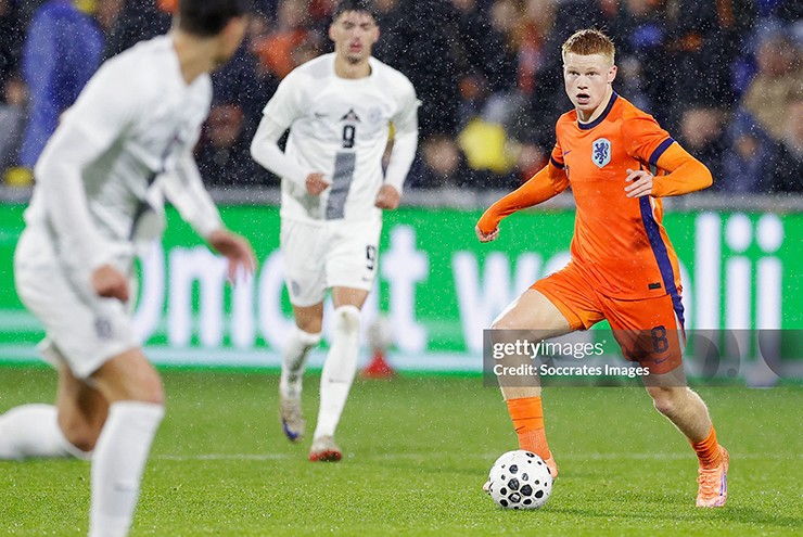 Kees Smit được ví như “Pedri Hà Lan”