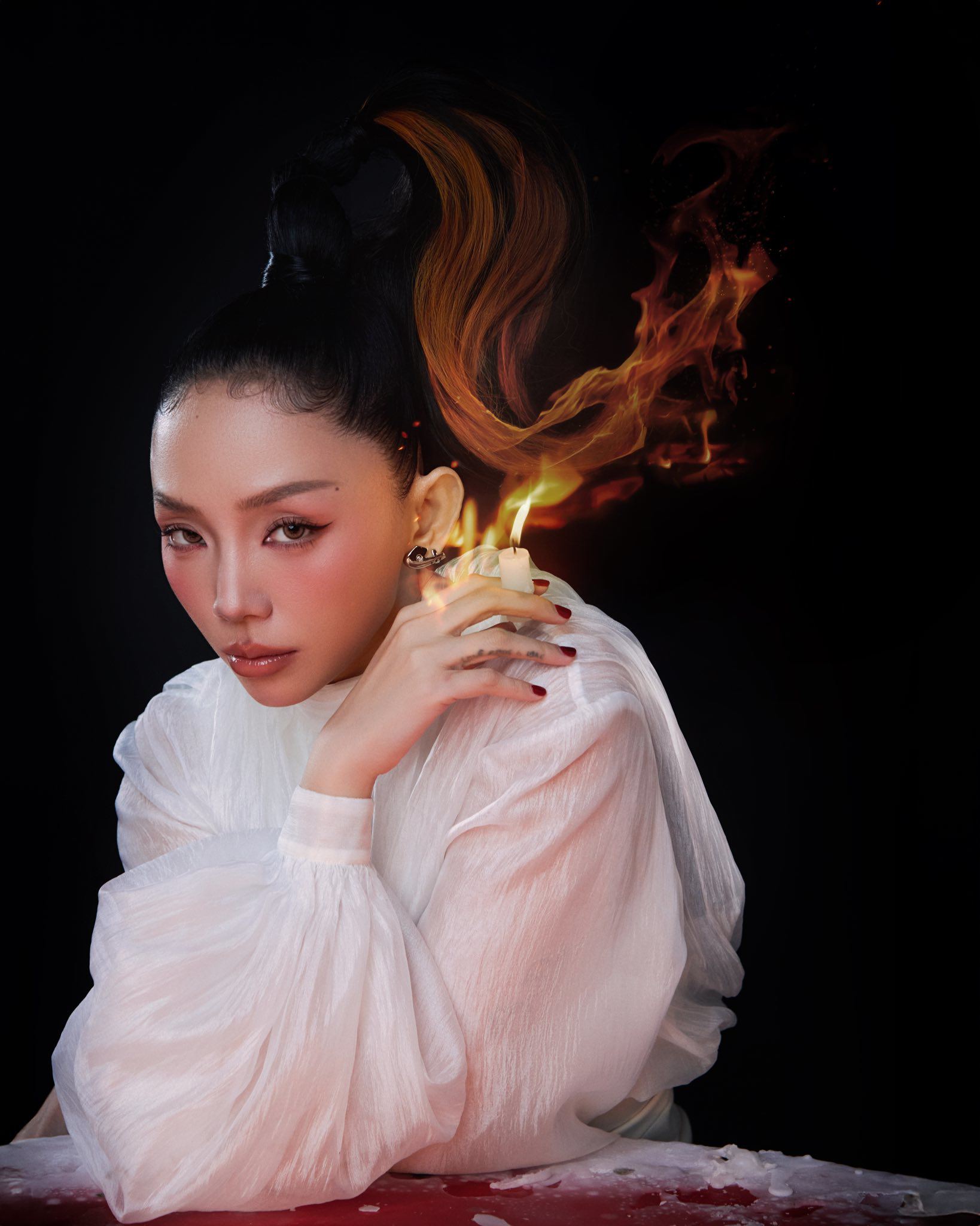 Tóc Tiên ở tuổi 37 có sắc vóc 'hack tuổi' ngỡ ngàng ra sao? - 12