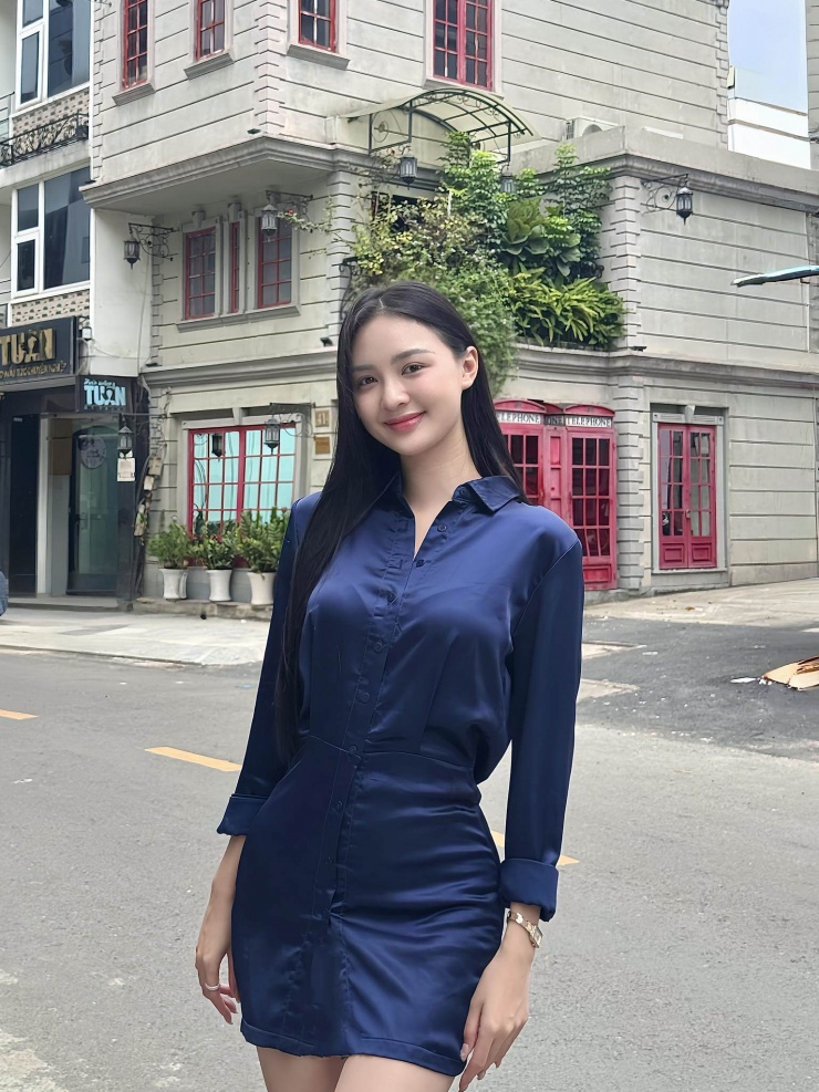 Phong cách đời thường của người đẹp quê Đăk Lăk đang được 'đẩy thuyền' với cầu thủ Đình Bắc - 8