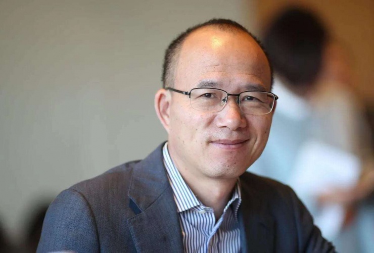 Guo Guangchang hiện đang là ông chủ CLB Wolves. Ảnh: VCG.