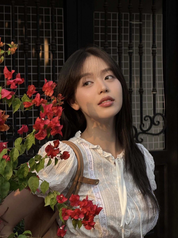 Vòng eo gây chú ý của Hoa hậu quê Đà Nẵng