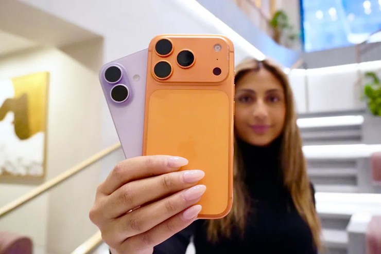 Hạn chế lớn nhất ở iPhone 17 so với iPhone 17 Pro chính là thiếu camera tele.