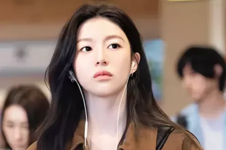 Gỏi cuốn, bánh xèo Việt Nam xuất hiện trong phim Hàn đang gây sốt