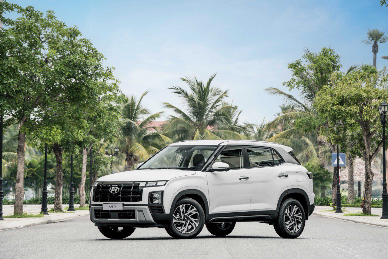 Hyundai Creta có kích cỡ dài x rộng x cao lần lượt là: 4.330 x 1.790 x 1.635mm.