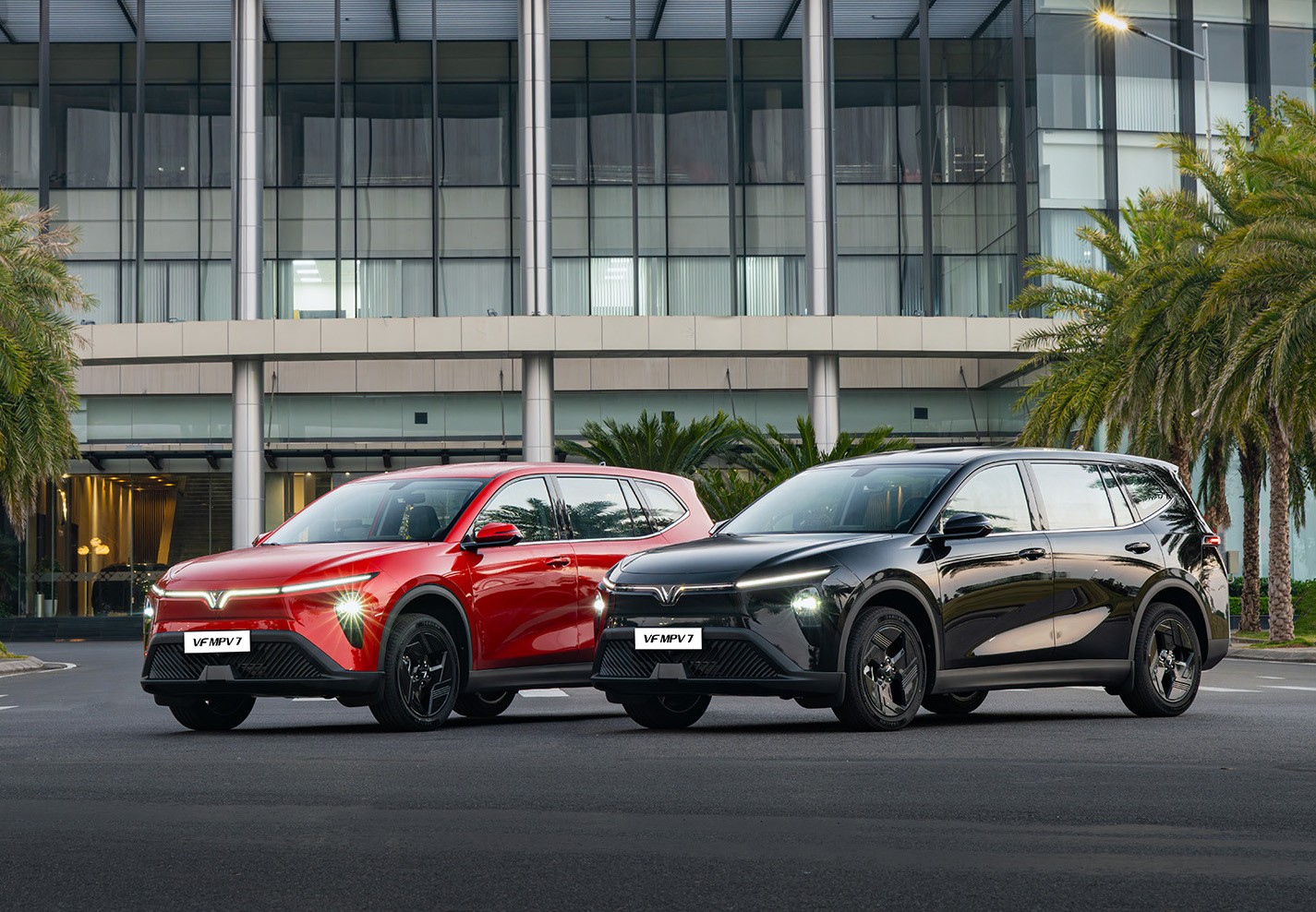 Xe sở hữu k&iacute;ch thước d&agrave;i x rộng x cao lần lượt l&agrave; 4.740 x 1.872 x 1.734 (mm).