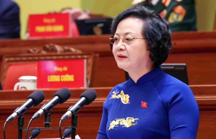 Phó Thủ tướng Chính phủ Phạm Thị Thanh Trà tham luận về vấn đề: Xây dựng Chính phủ “Kiến tạo phát triển, liêm chính, hành động quyết liệt, phục vụ Nhân dân”.