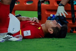 Tin mới nhất Hiểu Minh U23 VN chấn thương: Bật khóc vì không thể chiến đấu đến phút cuối