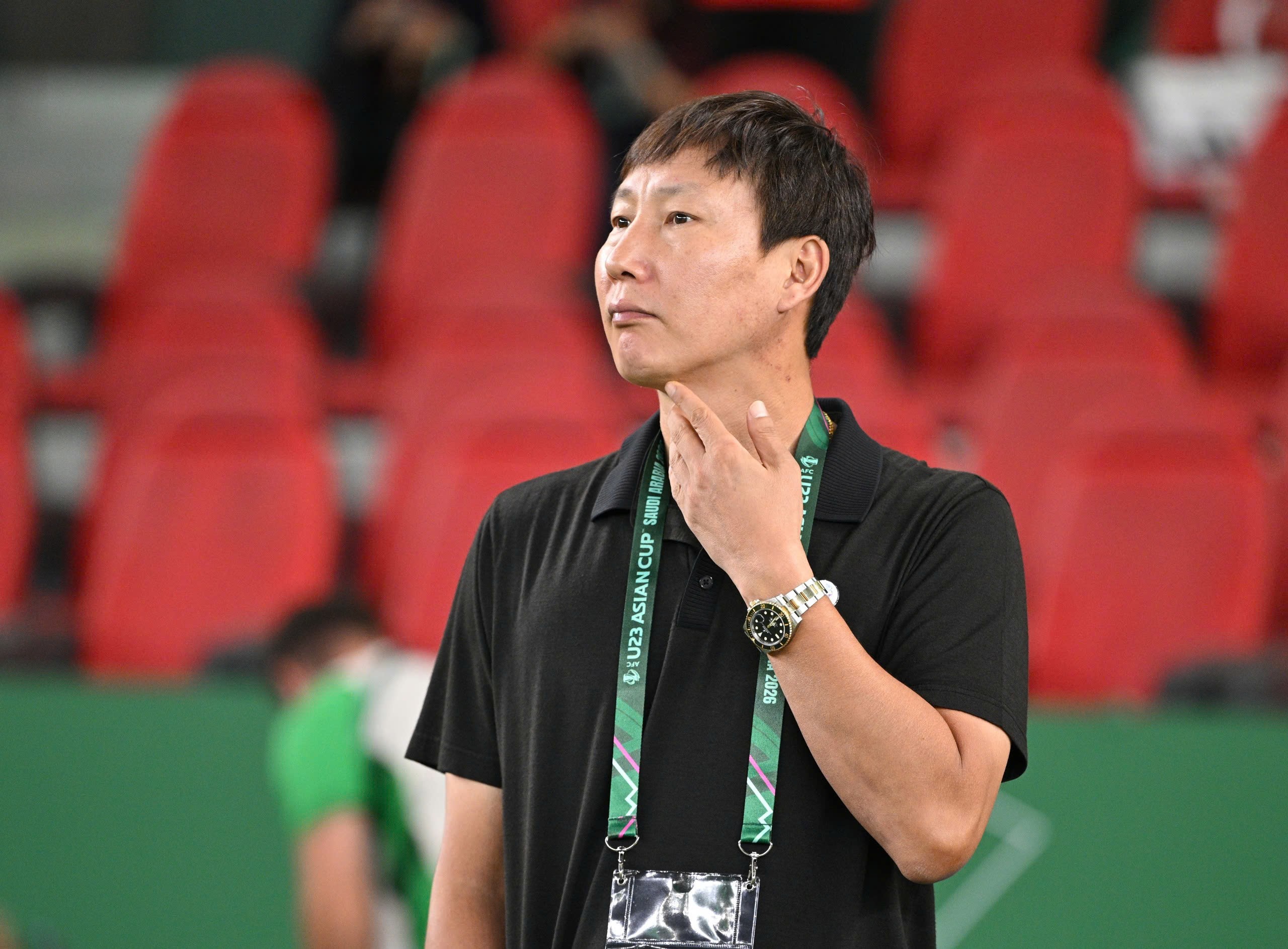 HLV Kim Sang Sik sẽ đối đầu với đội bóng quê hương trong trận tranh giải 3