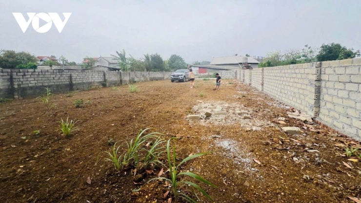 Đất nền, chung cư “hạ sốt”: Ai gánh rủi ro, nhà đầu tư cá nhân còn cửa thoát?