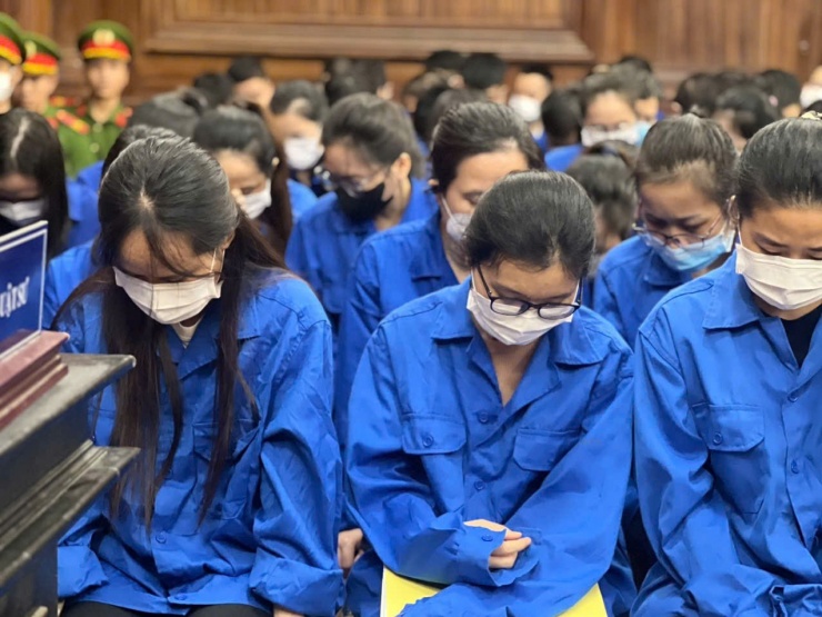 Các bị cáo tại phiên tòa.