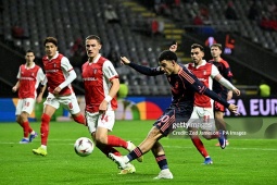 Video bóng đá Braga - Nottingham Forest: Kịch tính phạt đền, phản lưới & thẻ đỏ (Europa League)