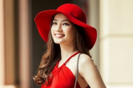 Mỹ nhân Việt đầu tiên lọt top 100 gương mặt đẹp nhất thế giới giờ ra sao?