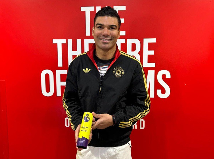 Casemiro đoạt "Cầu thủ xuất sắc nhất trận" trong chiến thắng của MU trước&nbsp;Man City