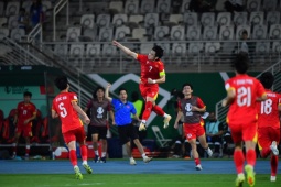 U23 Việt Nam đoạt hạng Ba U23 châu Á, được bầu Đức  & amp; VFF thưởng nóng 5 tỷ đồng