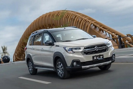 Giá xe Suzuki XL7 Hybrid tháng 1/2026, hỗ trợ 100% phí trước bạ