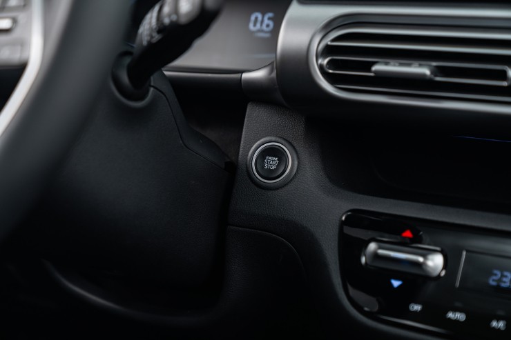 Ưu nhược điểm dòng MPV Hyundai Stargazer X giá từ 489 triệu đồng - 6