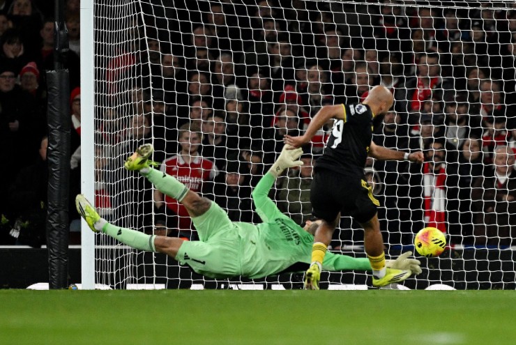 Video bóng đá Arsenal - MU: Mãn nhãn 5 bàn,  " kéo sập "  Emirates (Ngoại hạng Anh)