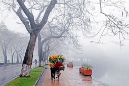 Miền Bắc rét buốt kèm nồm ẩm khiến gia tăng cảm giác buốt giá