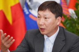 HLV Kim: 'Hối hận vì một số lựa chọn khi thua Trung Quốc'