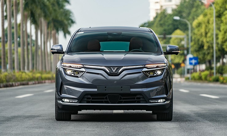 Giá xe VinFast VF 8 tháng 1/2026, giảm tới 120 triệu đồng - 4