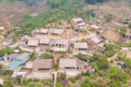 Khám phá nét độc đáo của ngôi làng cổ nép mình dưới chân núi ở Bắc Ninh