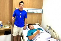 Hiểu Minh U23 Việt Nam phẫu thuật thành công, dự kiến nghỉ mấy tháng?