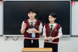 Vượt khoảng cách 2.000 km, đôi bạn trẻ cùng tiến vào chung kết Tiếng nói Xanh