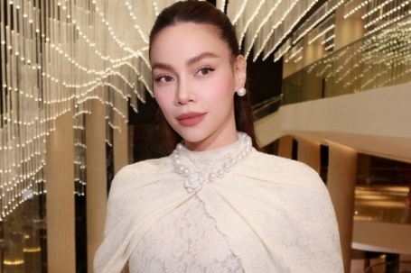 10 xu hướng áo dài Tết 2026 được sao Việt lăng xê