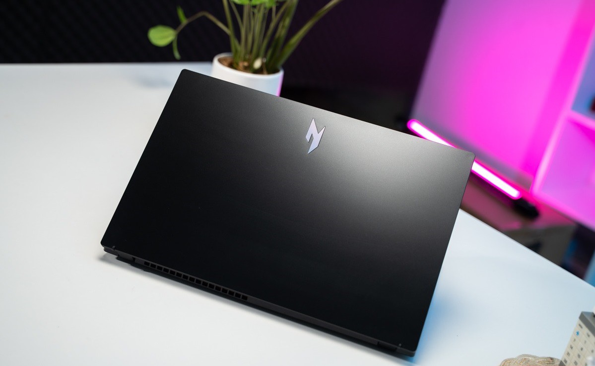 Laptop chơi game tầm giá 25 triệu đồng đáng mua đầu năm 2026 - 8