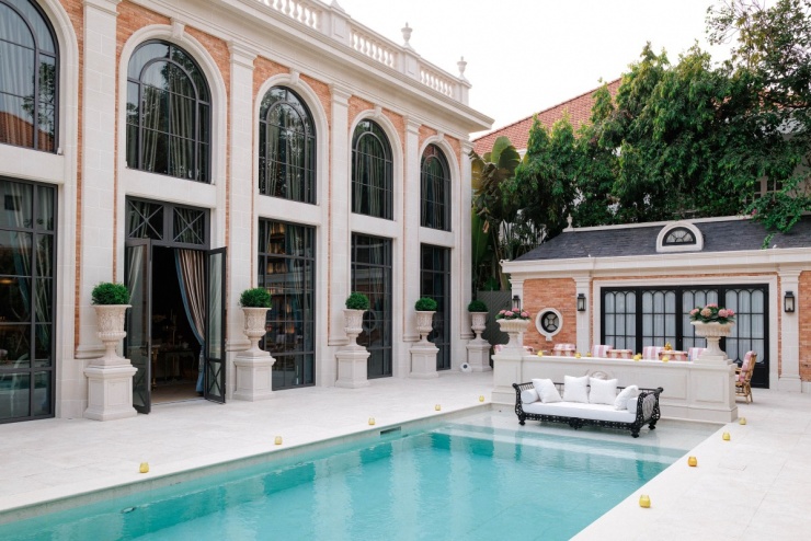 Theo CEO 37 tuổi, Thái Công ấp ủ mong muốn xây dựng dinh thự đã lâu, và đây là thời điểm chín muồi để anh hiện thực hóa điều đó sau nhiều năm tích lũy kinh nghiệm, trải nghiệm trong quá trình làm nghề.