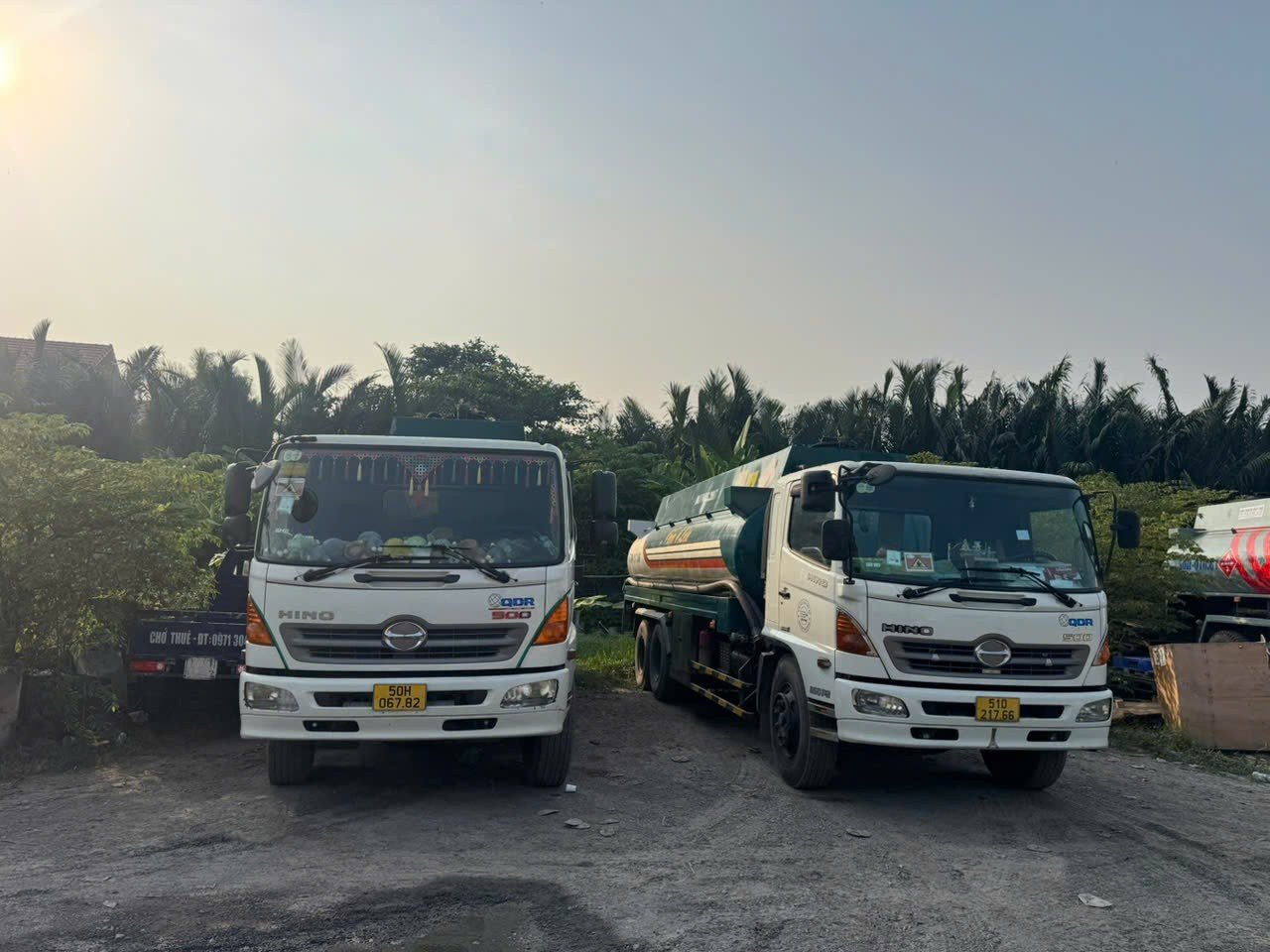 Lật tẩy 'công xưởng' sản xuất xăng RON A95 giả ở TPHCM