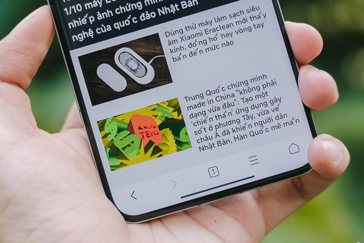 Trong khi nhiều ứng dụng lại đang siết chặt hoạt động.