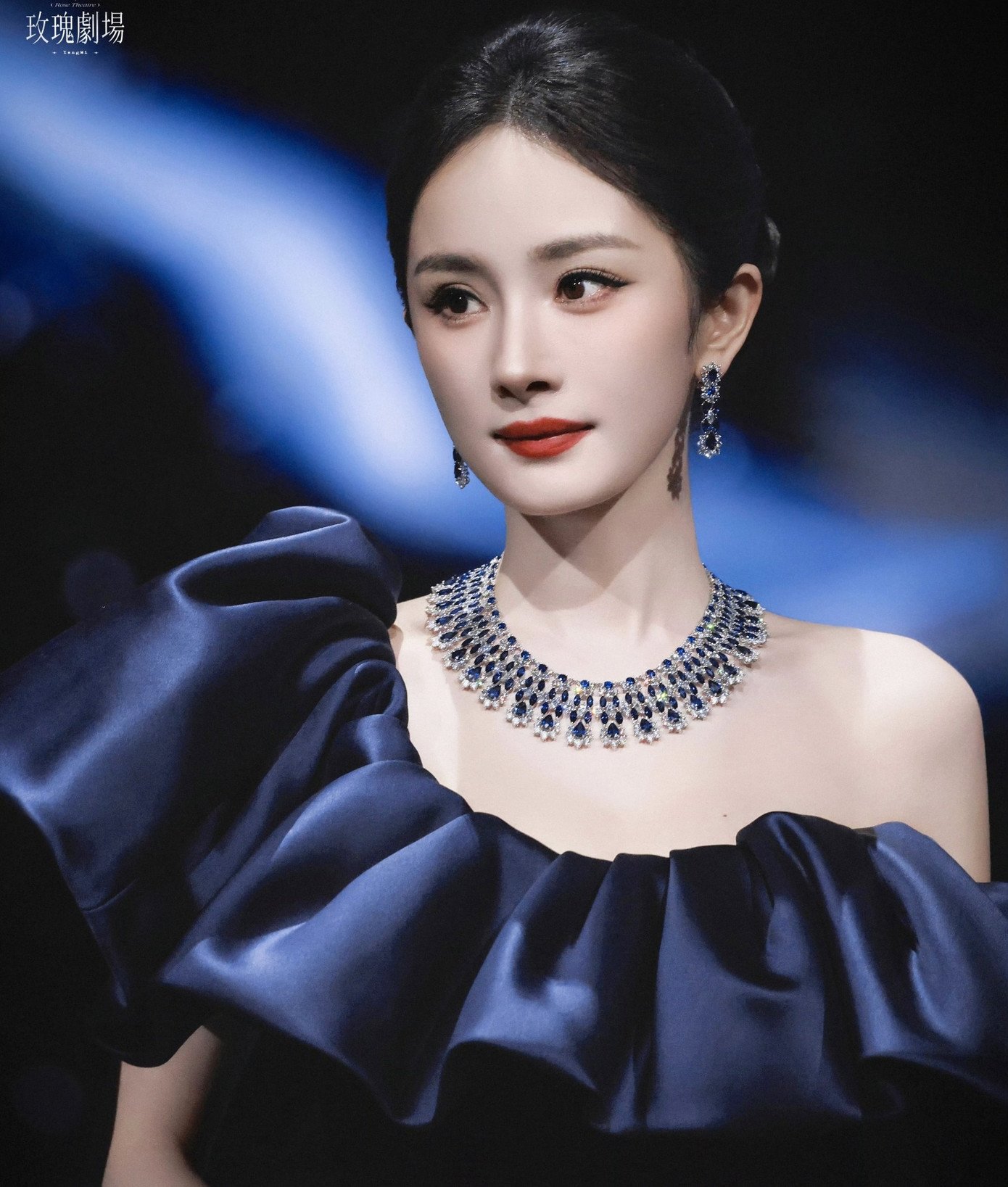 Dương Mịch bị fan của Tiêu Chiến chỉ trích vì sử dụng chiêu trò khiến nam diễn viên không có chỗ ngồi.