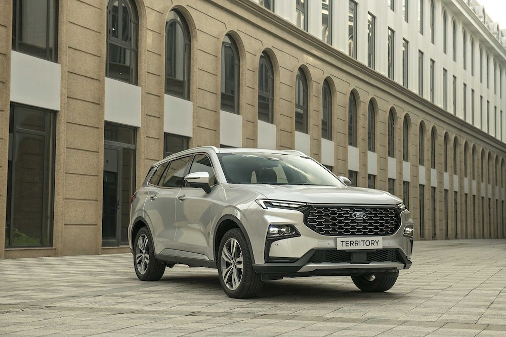 Xe gầm cao tầm giá trên dưới 900 triệu đồng đáng mua hiện nay - 2