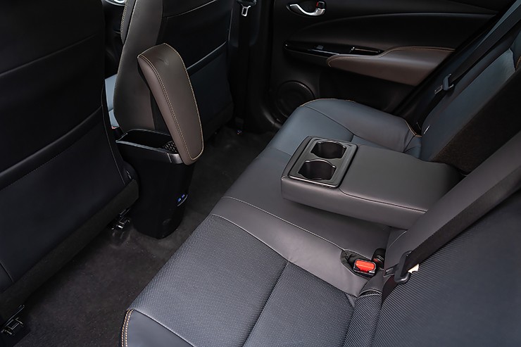 Giá xe Toyota Vios lăn bánh tháng 2/2026, giảm 50% phí trước bạ - 14