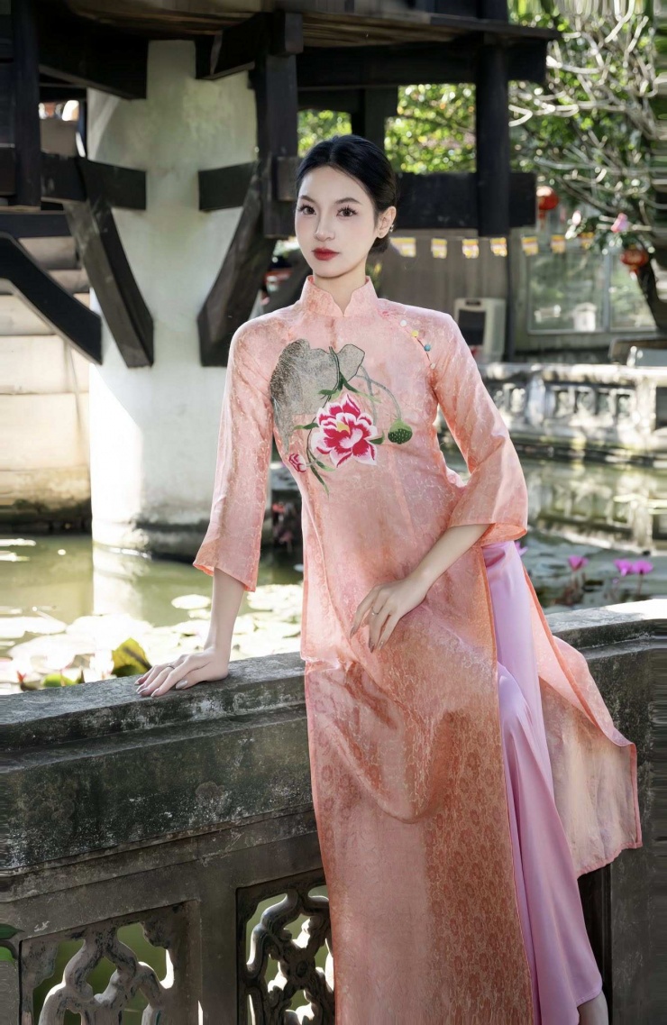 Nữ sinh Ngân hàng quê Hưng Yên gây chú ý Miss World Vietnam 2025 - 8