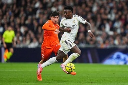 Video bóng đá Real Madrid - Real Sociedad: Cơn mưa 5 bàn, tạm chiếm ngôi đầu (La Liga)