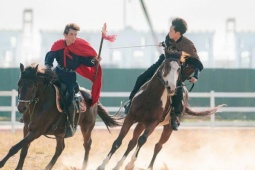 Làng 'xuất khẩu kỵ mã'