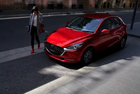Giá xe Mazda2 sedan và hatchback mới nhất tháng 2/2026