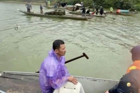 Đại tang nơi miền quê nghèo ngày đầu năm