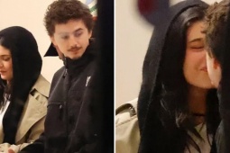 Kylie Jenner và Timothée Chalamet hẹn hò ở quán ăn bình dân