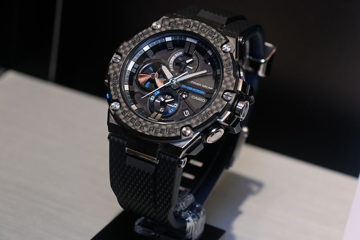 Casio hiện mới chỉ bán ba phiên bản của dòng Mudmaster GG-B100X.