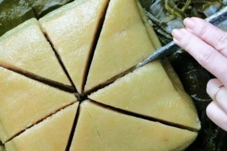 3 dấu hiệu bánh chưng sau Tết đã hỏng, ăn vào dễ ngộ độc dù chưa mốc