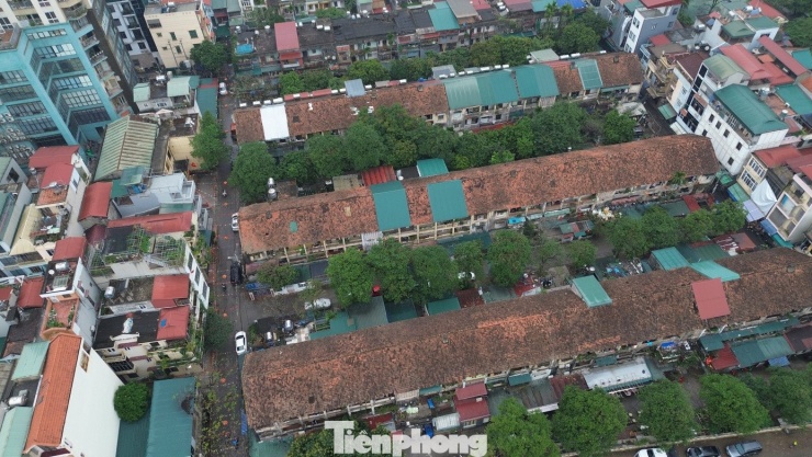 UBND phường Hà Đông cho biết, kinh phí để xây dựng 3 tòa chung cư cao 34 tầng sẽ sử dụng nguồn vốn ngoài ngân sách.