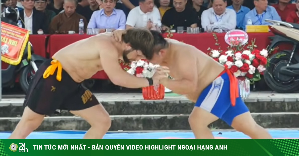 "Siêu kinh điển" vật hội làng Việt Nam: Ngôi sao đẳng cấp thế giới vất vả trước đô cử 100kg