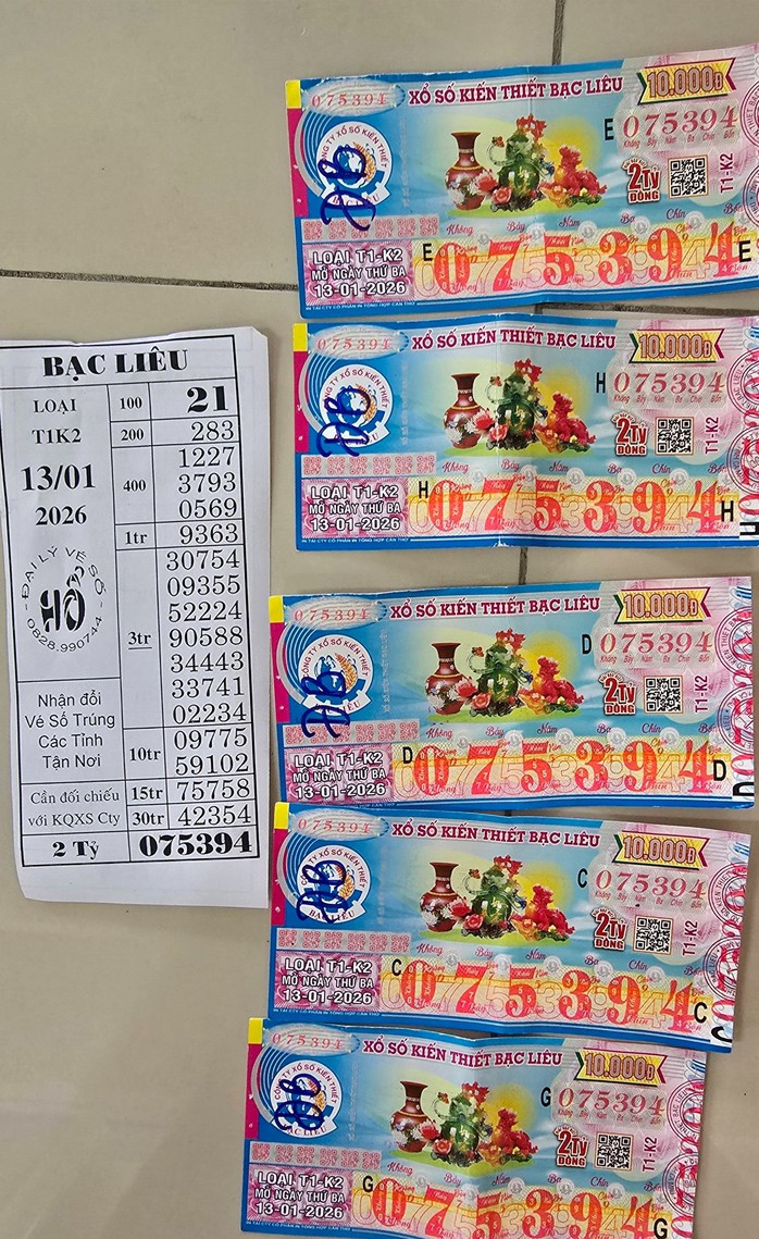 Một đại lý liên tục bán trúng độc đắc đài Bạc Liêu - 3